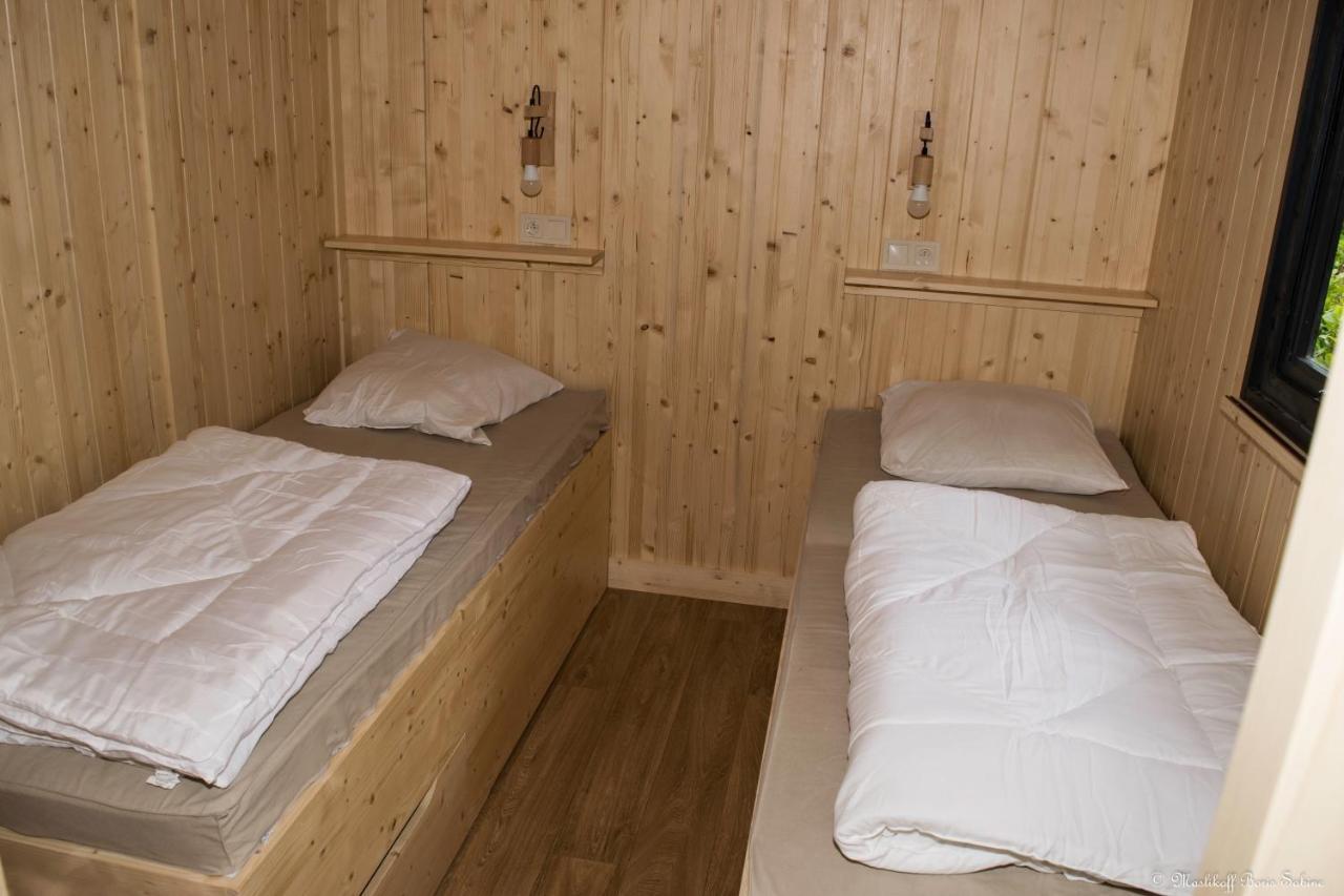 Camping Le Mouliat Moncrabeau Exterior foto